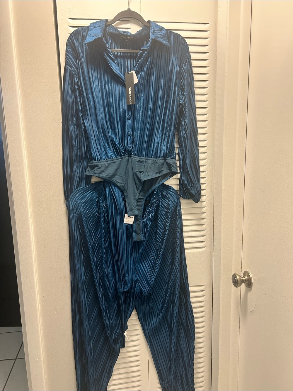 Fashion Nova Teal Pleated Satin-Feel Button Front Bodysuit and Pants